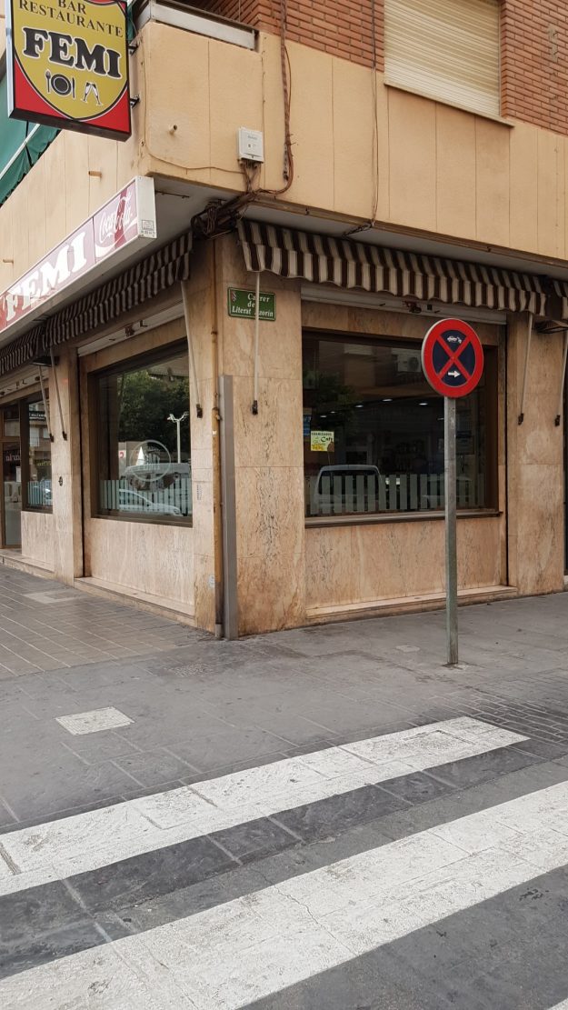 EDE4BBCB-4381-49B8-ACB5-792CBA29377B