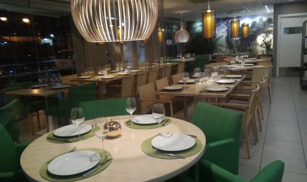 E8B4A882-7CD0-44A5-9DA1-C29F908AEC93