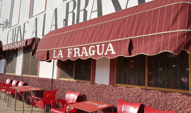 F6102EA7-EF8C-4EBE-9B40-7D11673A2BBC